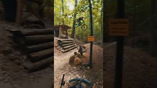She makes it look too easy • #mtb
