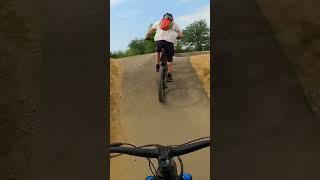 THE WRONG BIKE FOR THE JOB! #bikes #mtb...