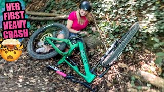 SHE HAD HER FIRST HEAVY MOUNTAIN BIKE CRASH!