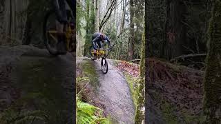 Galbraith rock roll (Air Chair) #downhillmtb...