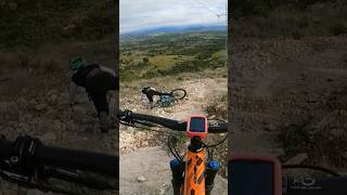 Cada uno se baja como quiere  #fail #mtb...