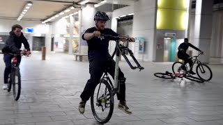 BIKELIFE WHEELIE BATTLES | JAKE100 VS NL KIZZY