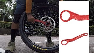How to Remove Shimano Center lock Brake Disc...