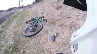 26.04.2017 I hit my elbow at Prestegårdsskogen