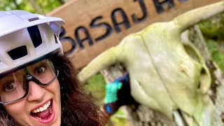 BASAJAUN: el port aventura del enduro