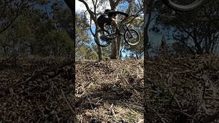Slow no suspension jumps #bigjumps #mtb...