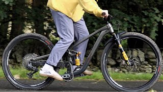 Trek Slash High Pivot MTB Gets Bottomed Out In...
