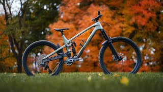 HIGH PIVOT TREK SLASH | First Ride &...