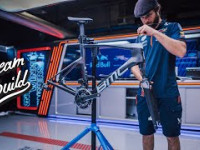 DREAM BUILD ROAD BIKE - BMC Teammachine R