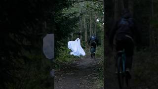 I GOT CHASED BY A GHOST IN HACKNEY!