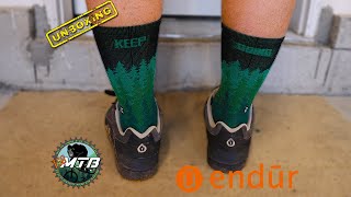Unboxing endur Socks...