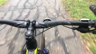 Riding The wet and rainy muddy Anthill trail