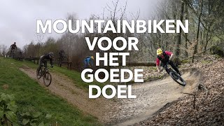 Dit is hoe we met mountainbiken 423 bomen...