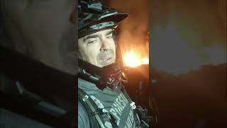 ATERRADOR INCENDIO SALVADO por ciclistas MTB...