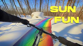  Aventure ensoleillée avec le Devinci Minus!