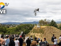 First Ever Women's Diamond SLOPESTYLE |...