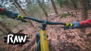 RAW | Trail Spaß mit Tobias Woggon im Nacken...
