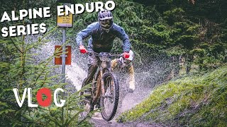 Slippery when wet! | ENDURO RENNEN IM...