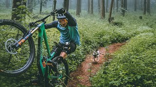 DOGGYSTYLE | OMG mountainbiker chased by...