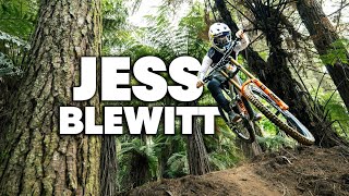 RAW MTB Jungle rippin' with Jess Blewitt |...