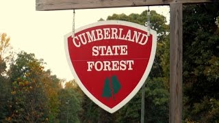 Hiking Willis River Trail at Cumberland State...