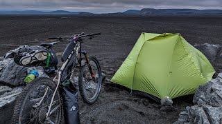 Guida al BikePacking con materiale testato in...