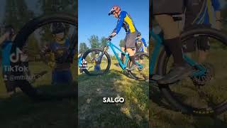PumpTrack - il movimento corretto #mtb #corso...
