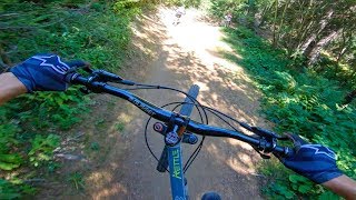 Bike Park riding in Les Gets! (4K)