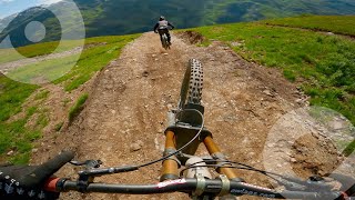 Cette piste ressemble à un SUPERCROSS !...