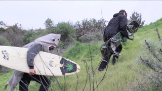 SURFING & SNOWBOARDING GRASS HILLS