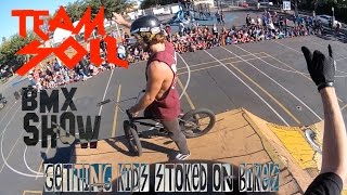 BMX STUNT SHOW WITHOUT THE BOSS! TEAMSOIL BIKE...