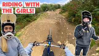 GIRLS RIDE AT BIKEPARK WALES! BIG JUMPS AND...