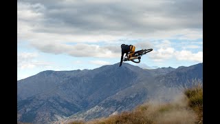 JIM MONRO SLAYS CORONET PEAK!