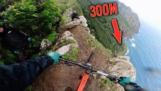 An GEFÄHRLICHER 300m Klippe Mountainbiken -...