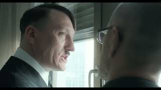 Adolf Hitler und der Laubbläser (Turn on...