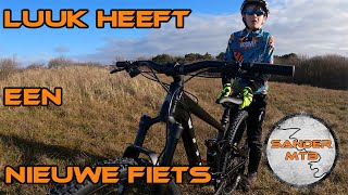 Luuk zijn nieuwe fiets. Vitus Mythique 27 VR!