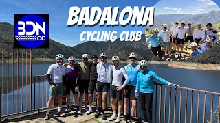 Disfrutando del ciclismo en ruta con los...