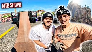 Krasse MTB Show vor dem Erfurter Dom!