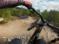 Prøver å Sykle B-Rage i Trysil