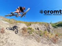 Riding New Zealand’s Desert Bikepark! -...