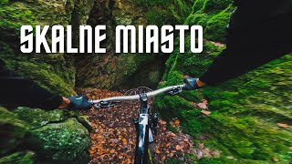 Ukryte skalne miasto i nieznany singiel do...