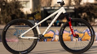 Commencal Absolut 2025 bikecheck