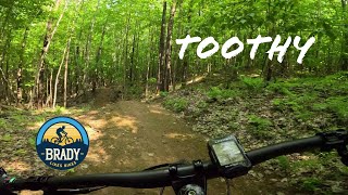 Musky Mountain, Toothy