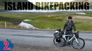 Solo-Bikepacking Island: Einsame Straßen...