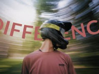 DIFFERENCE - Louis Eisenhut