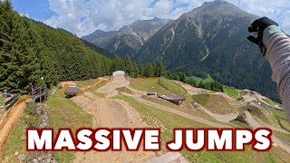 LONGEST FLOW TRAILS & MASSIVE JUMPS - FULL...