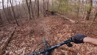 Pretty Ridge DH Run | Bays Mountain Park |...