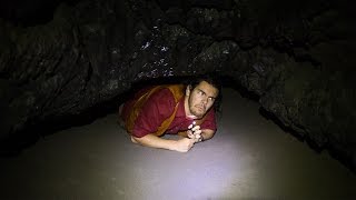 Ape Cave - Washington Hiking