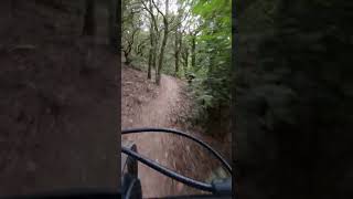 Corriol 'les sabates' Mataró, cruce campo de...