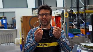 Mavic : réglage des rayons carbone